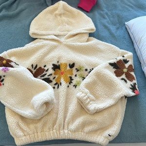O’Neal sweater Sherpa. Cute flowers only worn ONCE